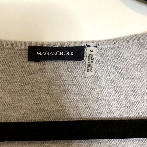 Magaschoni gray tank with beaded neck line size s - Picture 4 of 6